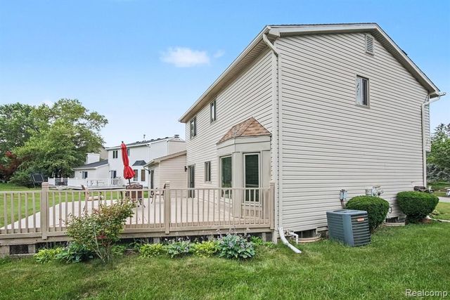 6323 Robison Lane, Saline, MI 48176