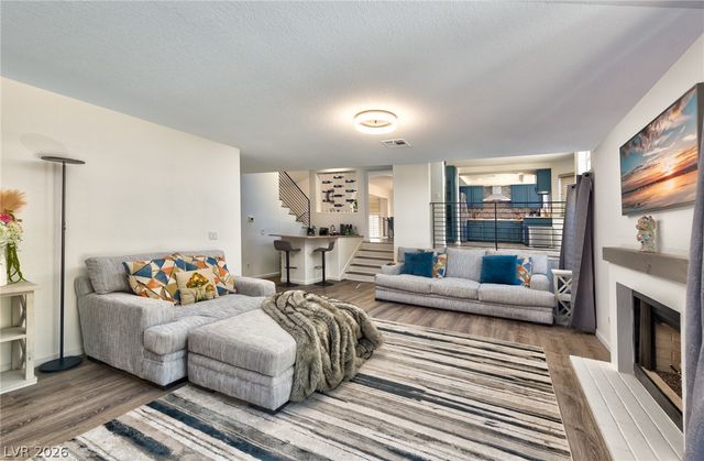 3005 High Tide Court, Las Vegas, NV 89117