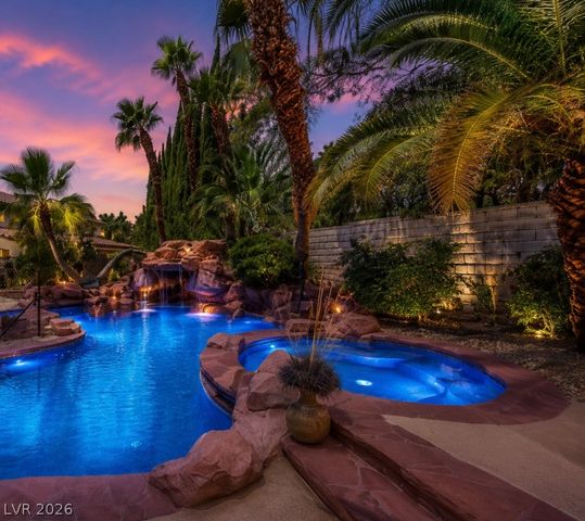 3005 High Tide Court, Las Vegas, NV 89117
