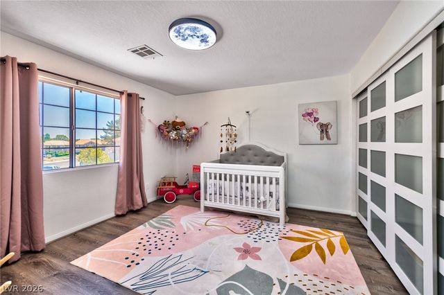 3005 High Tide Court, Las Vegas, NV 89117
