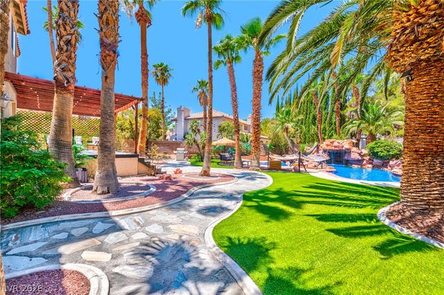 3005 High Tide Court, Las Vegas, NV 89117