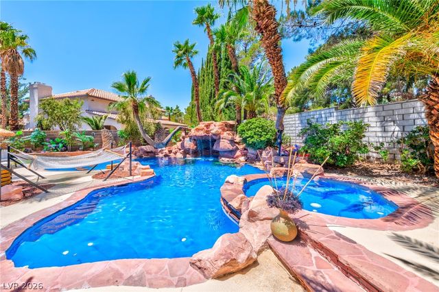 3005 High Tide Court, Las Vegas, NV 89117