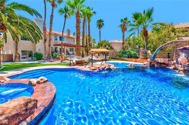 3005 High Tide Court, Las Vegas, NV 89117