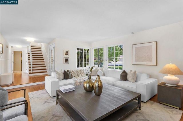 651 Derbyshire Pl, Danville, CA 94526
