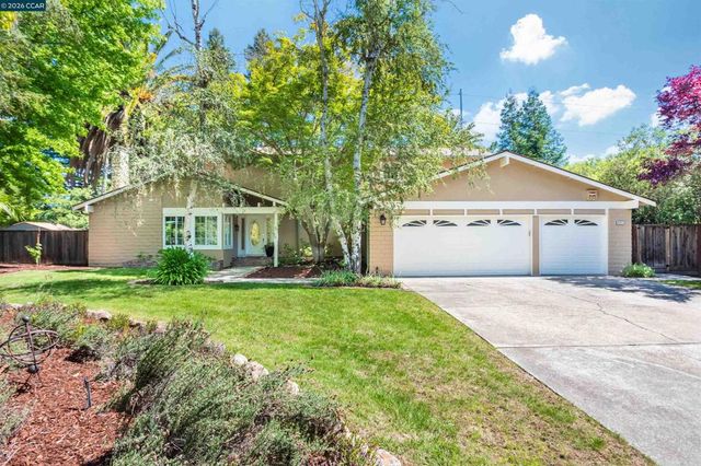 651 Derbyshire Pl, Danville, CA 94526