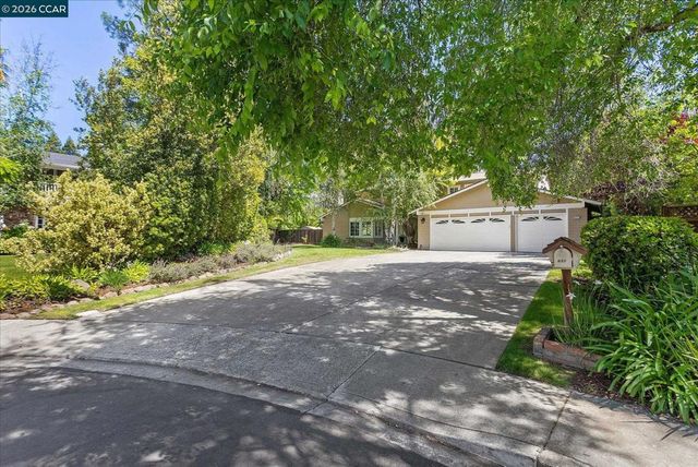 651 Derbyshire Pl, Danville, CA 94526