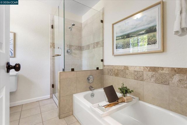 651 Derbyshire Pl, Danville, CA 94526