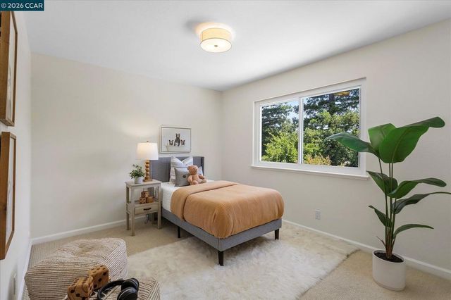 651 Derbyshire Pl, Danville, CA 94526