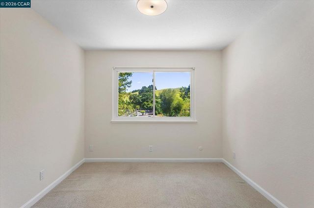 651 Derbyshire Pl, Danville, CA 94526