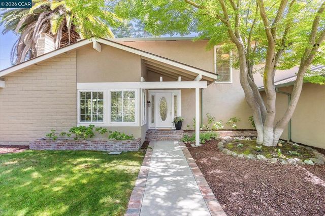 651 Derbyshire Pl, Danville, CA 94526