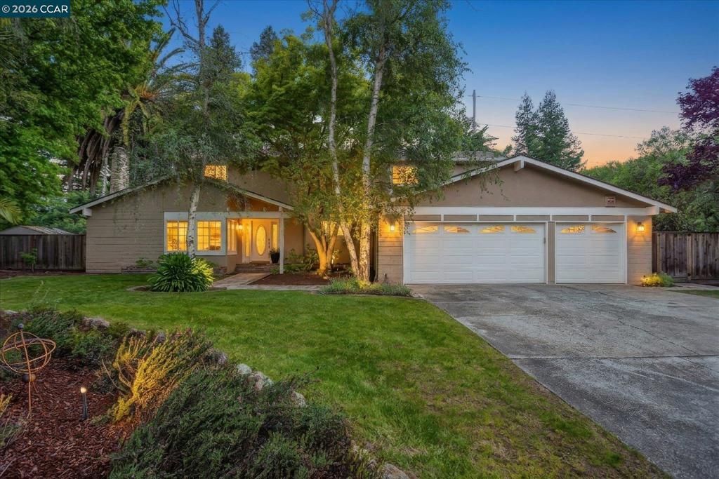 651 Derbyshire Pl, Danville, CA 94526
