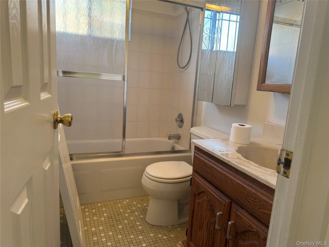 10 Marsulin Drive, Syosset, NY 11791