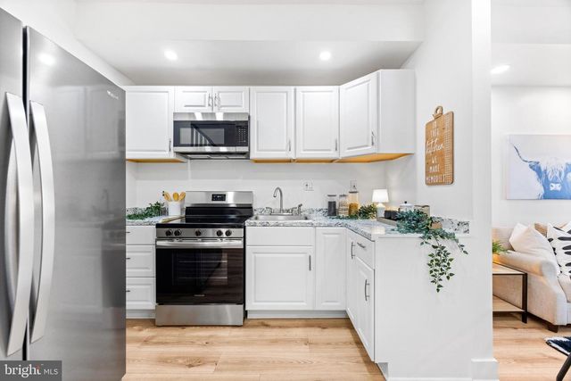 2542 HARFORD RD, Baltimore, MD 21218