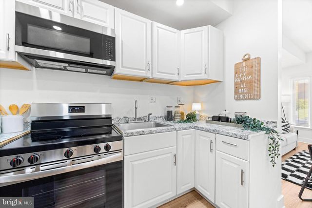 2542 HARFORD RD, Baltimore, MD 21218