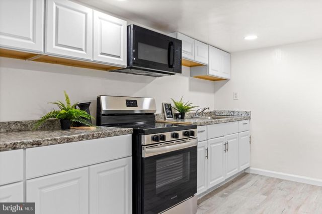 2542 HARFORD RD, Baltimore, MD 21218