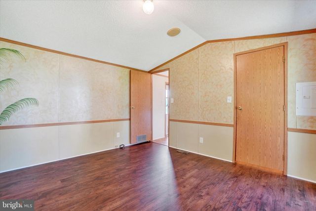 66 ALANA DR, York, PA 17402