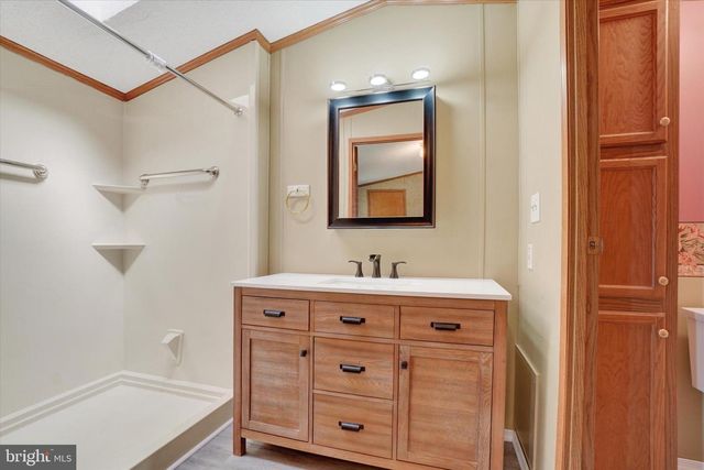 66 ALANA DR, York, PA 17402