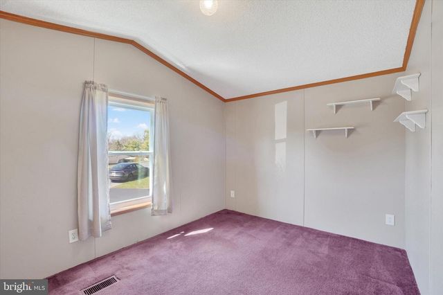 66 ALANA DR, York, PA 17402