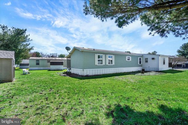 66 ALANA DR, York, PA 17402