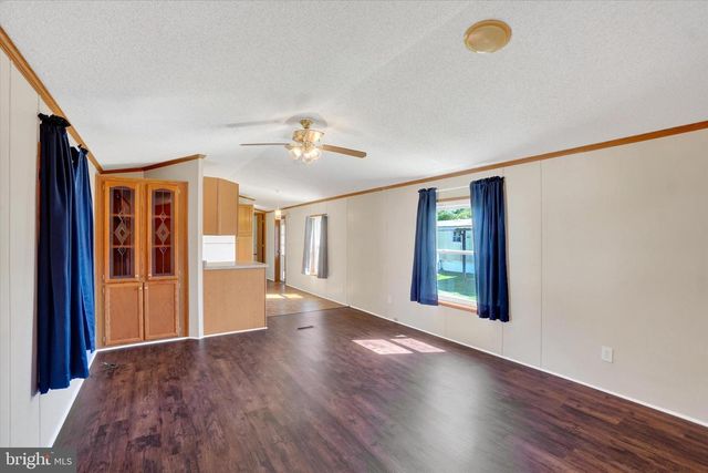 66 ALANA DR, York, PA 17402