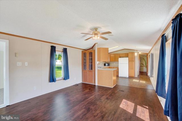 66 ALANA DR, York, PA 17402