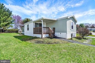 66 ALANA DR, York, PA 17402