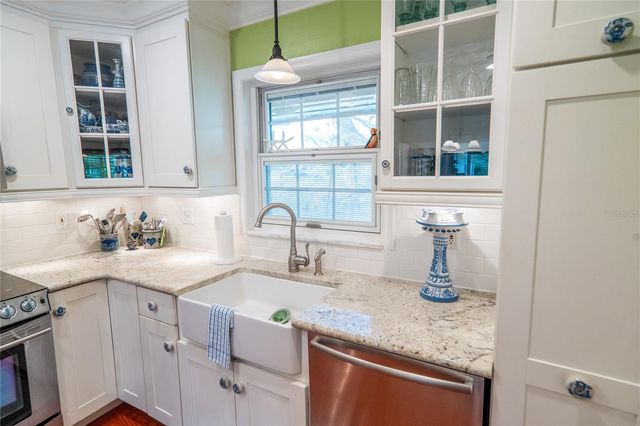 601 FOX VALLEY DRIVE, Longwood, FL 32779