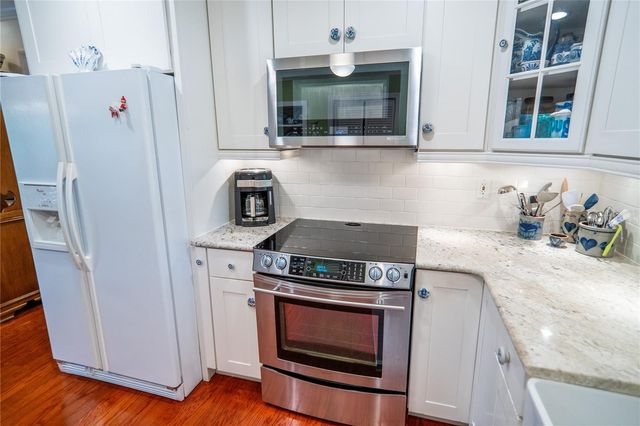 601 FOX VALLEY DRIVE, Longwood, FL 32779