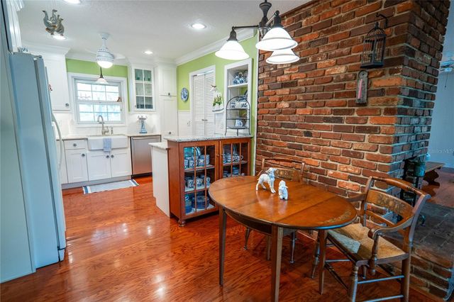 601 FOX VALLEY DRIVE, Longwood, FL 32779