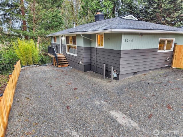 13046 15th Avenue NE, Seattle, WA 98125
