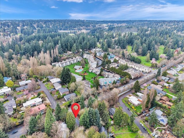 13046 15th Avenue NE, Seattle, WA 98125