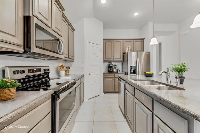 6345 Red Cliff Drive, Fort Worth, TX 76179