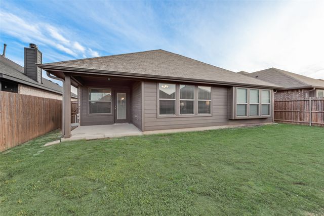 6345 Red Cliff Drive, Fort Worth, TX 76179