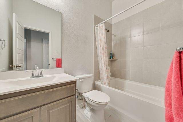 6345 Red Cliff Drive, Fort Worth, TX 76179