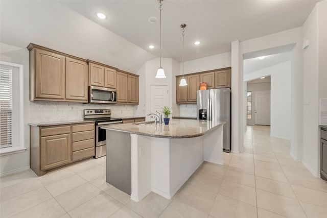 6345 Red Cliff Drive, Fort Worth, TX 76179