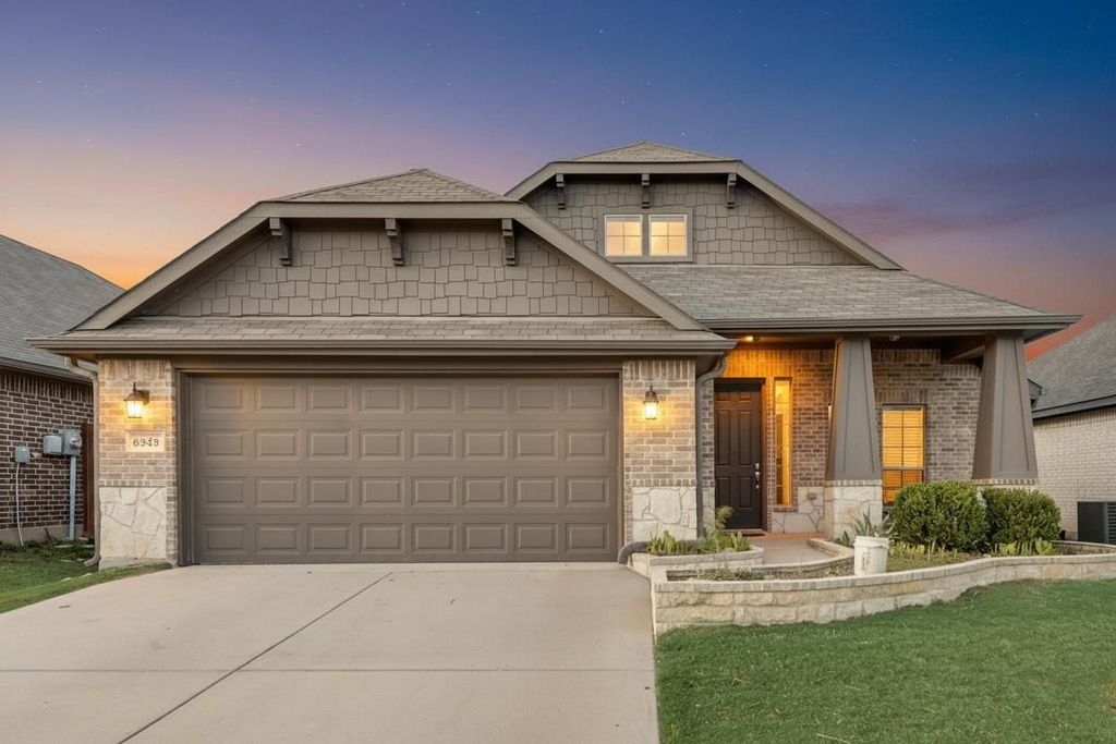 6345 Red Cliff Drive, Fort Worth, TX 76179