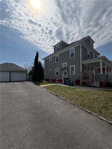 24 Fairfield Avenue, Providence, RI 02909