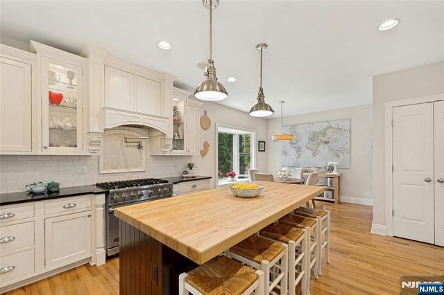 512 Spring Avenue, Ridgewood, NJ 07450