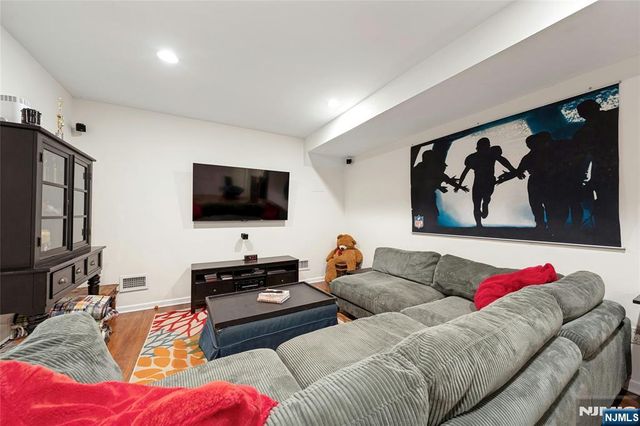 512 Spring Avenue, Ridgewood, NJ 07450