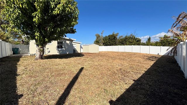 21543 KENYON AVENUE, Port Charlotte, FL 33952