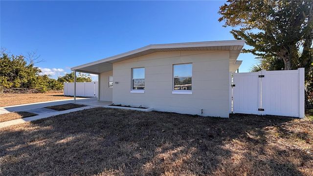 21543 KENYON AVENUE, Port Charlotte, FL 33952