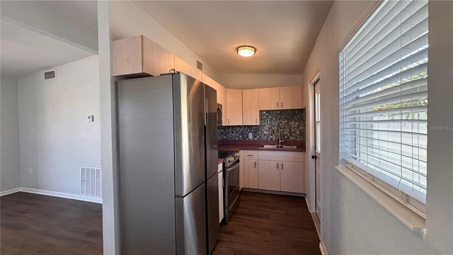 21543 KENYON AVENUE, Port Charlotte, FL 33952