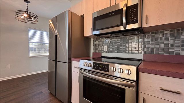 21543 KENYON AVENUE, Port Charlotte, FL 33952