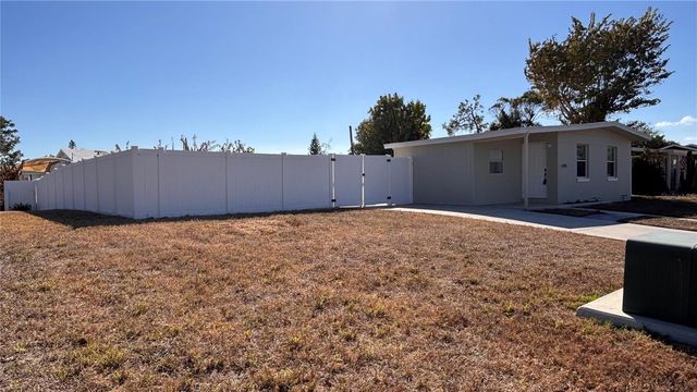 21543 KENYON AVENUE, Port Charlotte, FL 33952