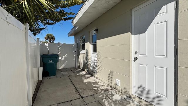 21543 KENYON AVENUE, Port Charlotte, FL 33952