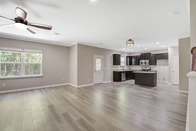 2151 Gammon Street, Charleston, SC 29414