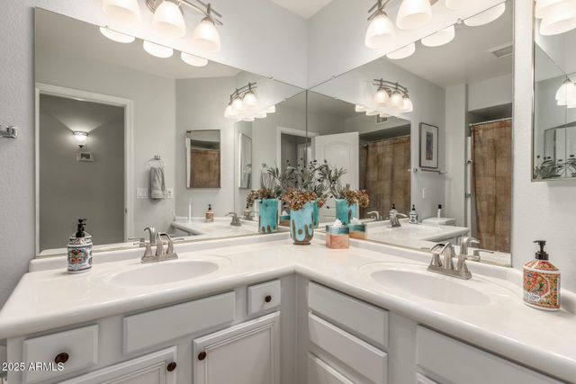 6064 W IRMA Lane, Glendale, AZ 85308