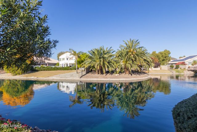 6064 W IRMA Lane, Glendale, AZ 85308