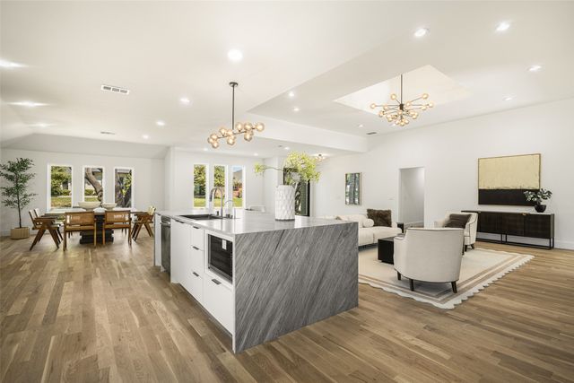 9204 Heatherdale Drive, Dallas, TX 75243