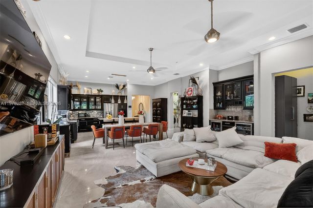 14929 SW 176th Ter, Miami, FL 33187